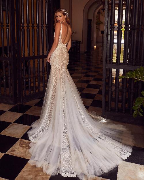 La23102 3d lace mermaid wedding dress with slit and low back1